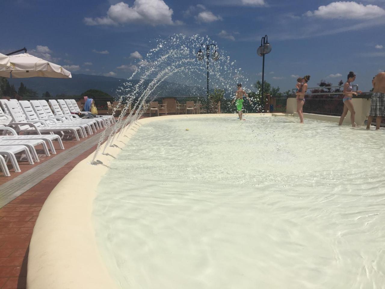 Villa Norcenni Aparthotel Figline Valdarno Kültér fotó